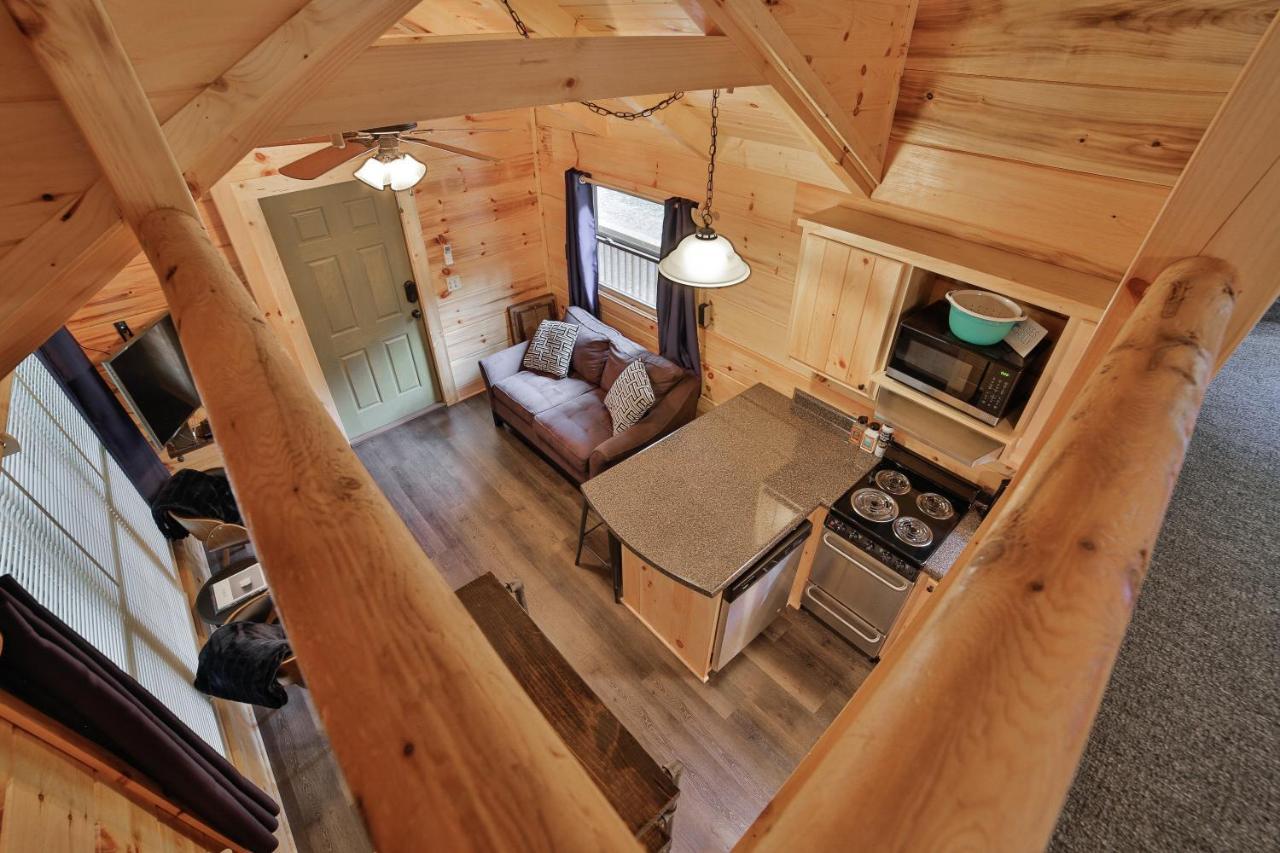 Thomas Cabin Forest Tiny Cabin With Hot Tub Chattanooga Luaran gambar
